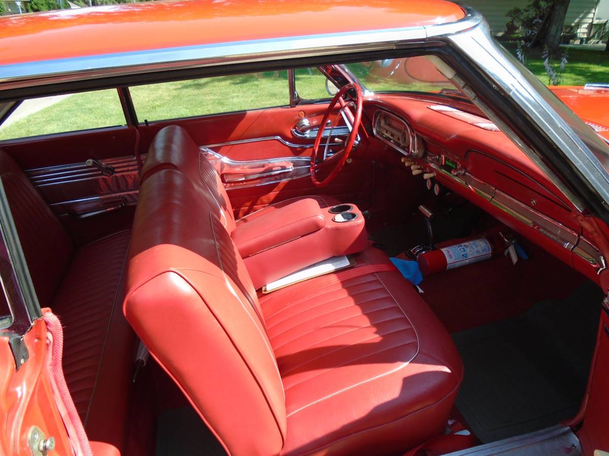 Falcon-futura-1963-red-1