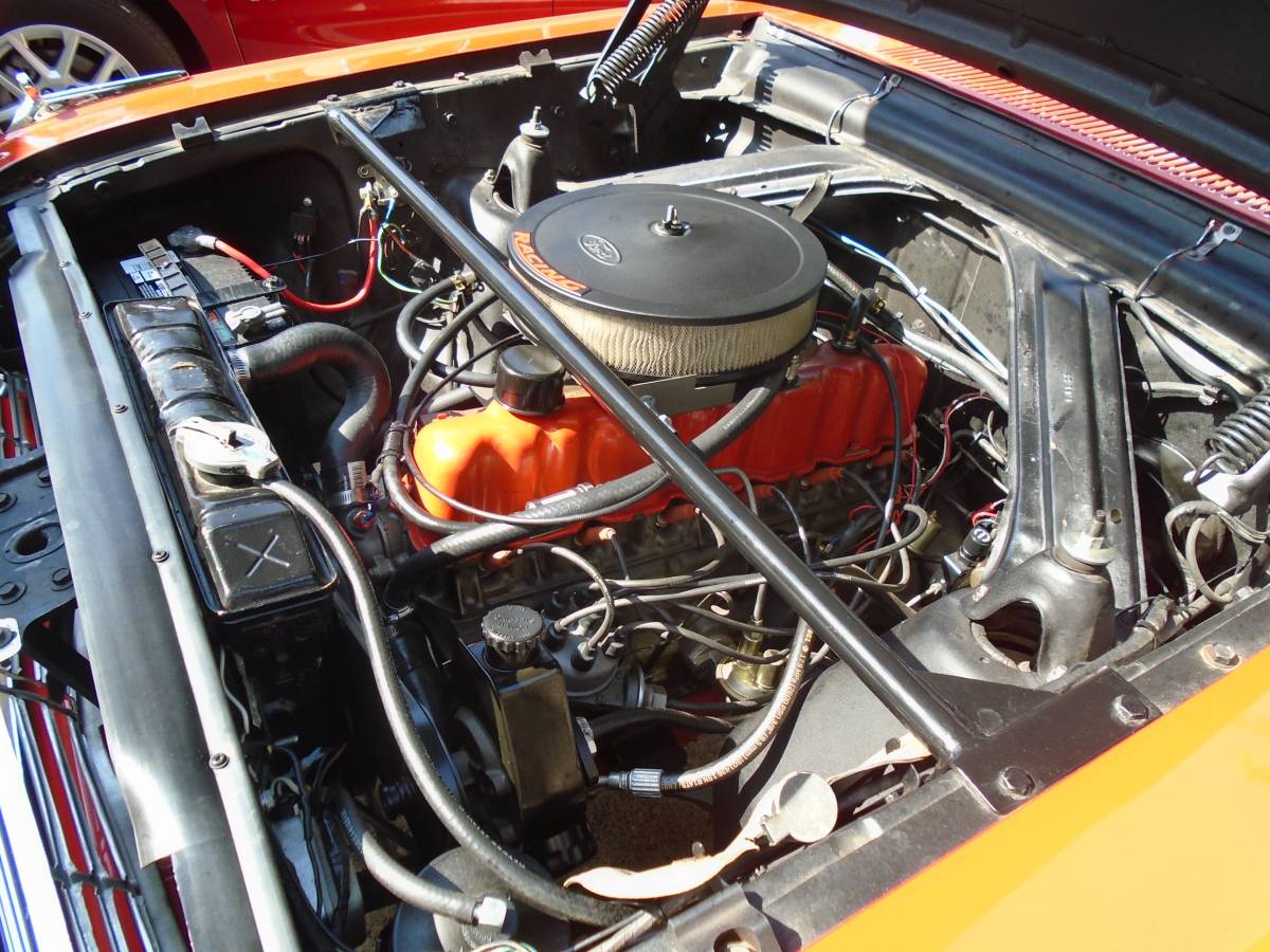 Falcon-futura-1963-red-2