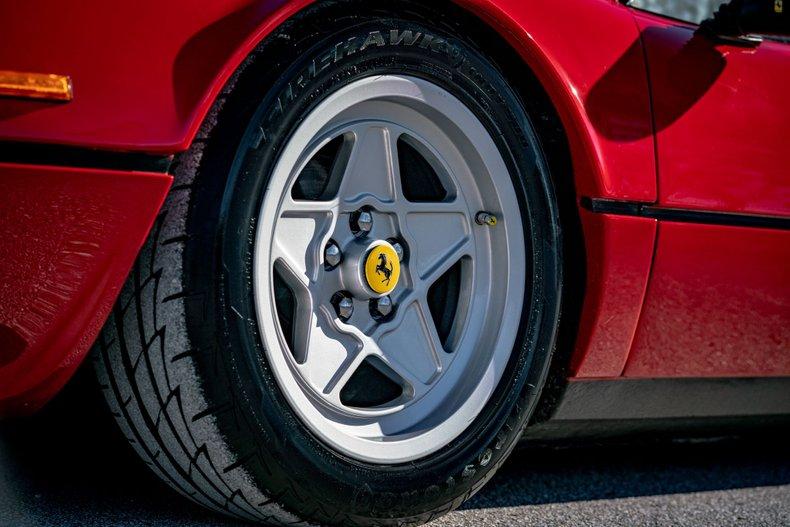 Ferrari-308-1984-Rosso-Corsa-Black-2