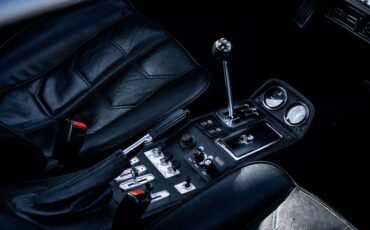 Ferrari-308-1984-Rosso-Corsa-Black-44