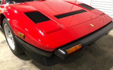 Ferrari-308-gts-1985-Red-Black-Leather-17