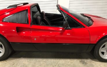 Ferrari-308-gts-1985-Red-Black-Leather-18