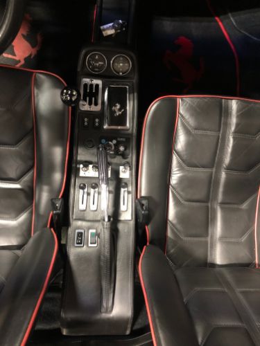 Ferrari-308-gts-1985-Red-Black-Leather-34