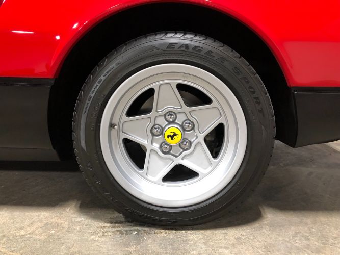 Ferrari-308-gts-1985-Red-Black-Leather-40