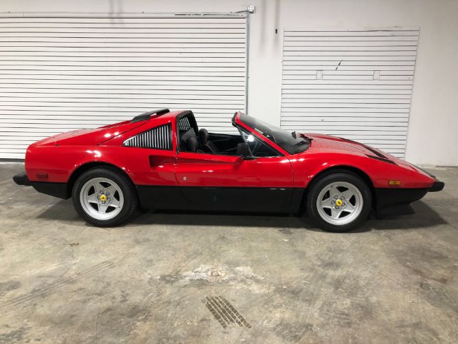 Ferrari-308-gts-1985-Red-Black-Leather-43