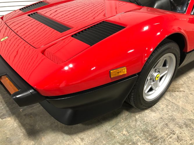 Ferrari-308-gts-1985-Red-Black-Leather-7