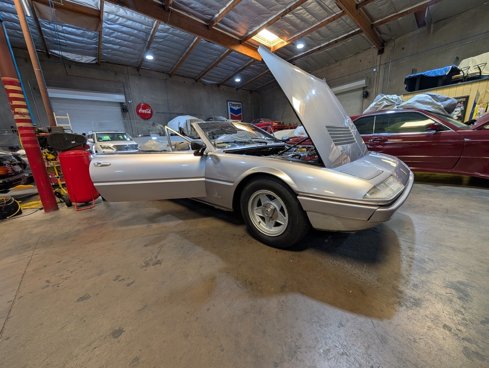 Ferrari-365-GT4-22-1974-Convertible-4