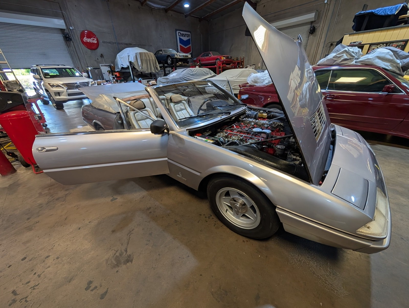 Ferrari-365-GT4-22-1974-Convertible-5