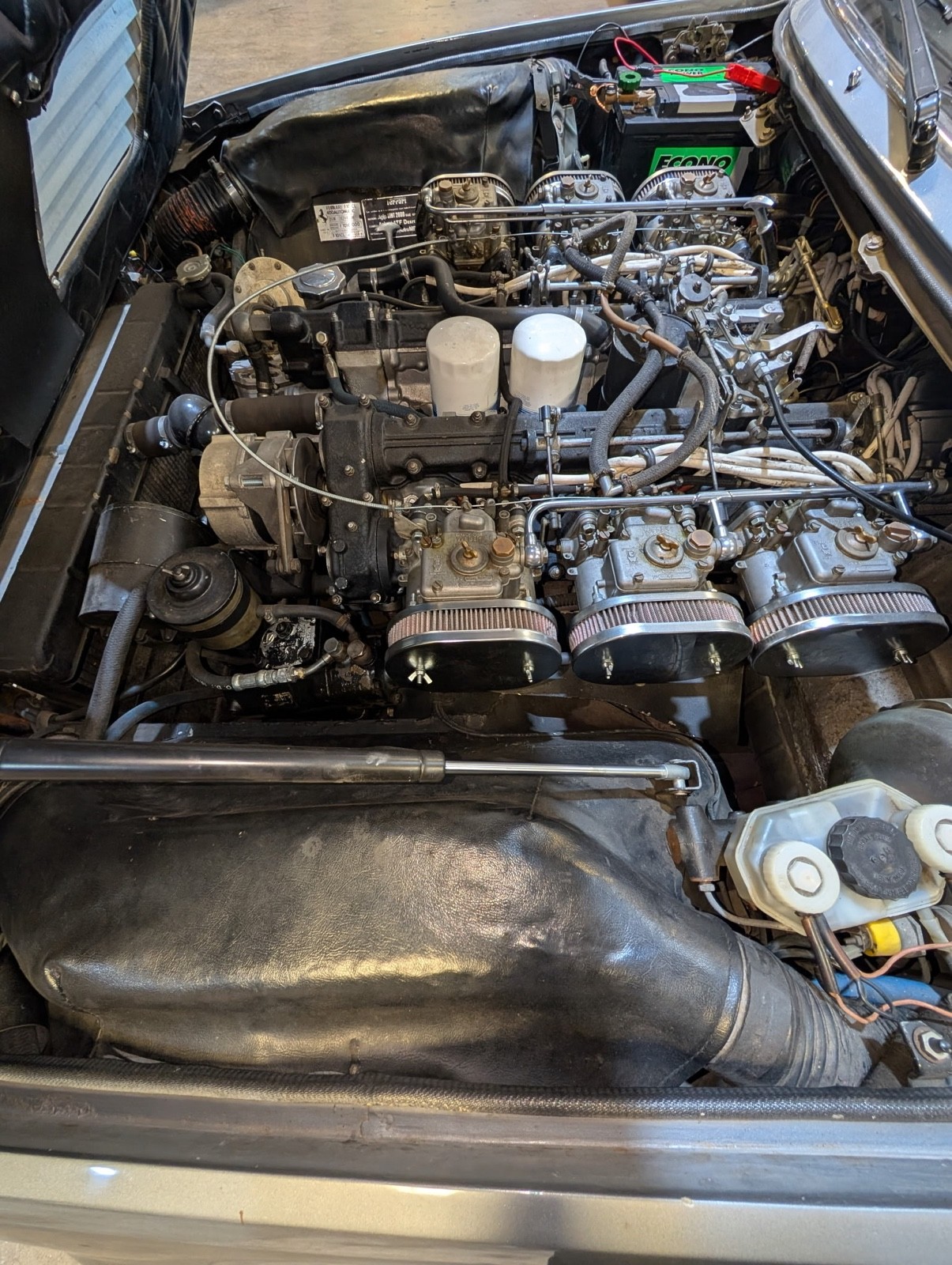 Ferrari-400i-Automatic-1979-Coupe-30