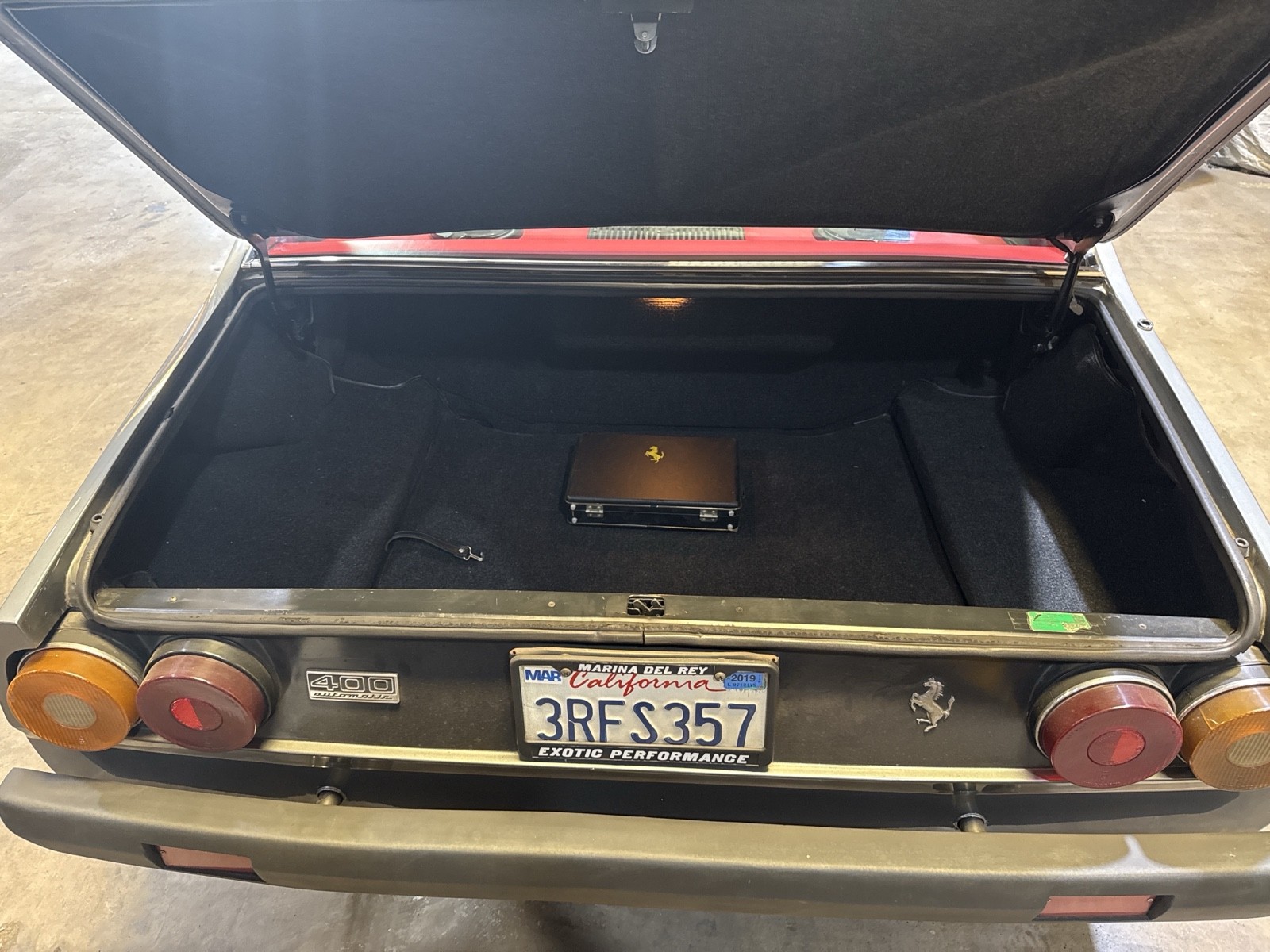 Ferrari-400i-Automatic-1979-Coupe-8
