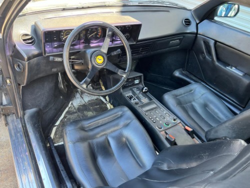 Ferrari-Mondial-1985-Silver-Black-5