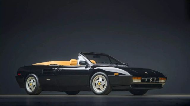 Ferrari-Mondial-1989-Convertible-5