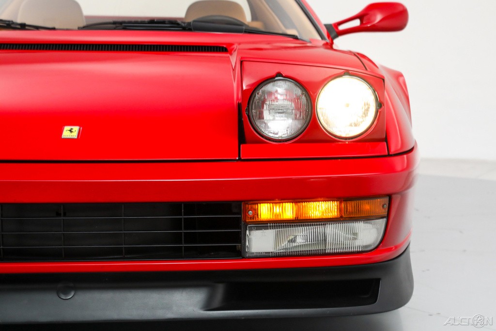 Ferrari-Testarossa-1990-13