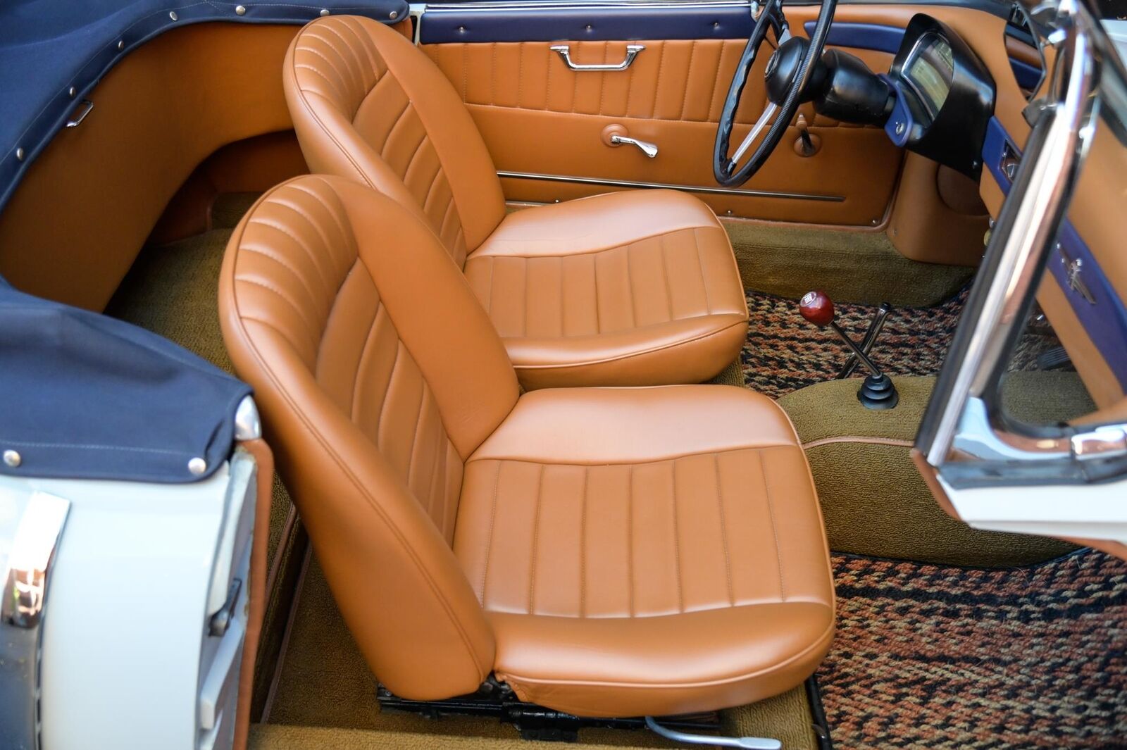 Fiat-1200-TV-1957-7