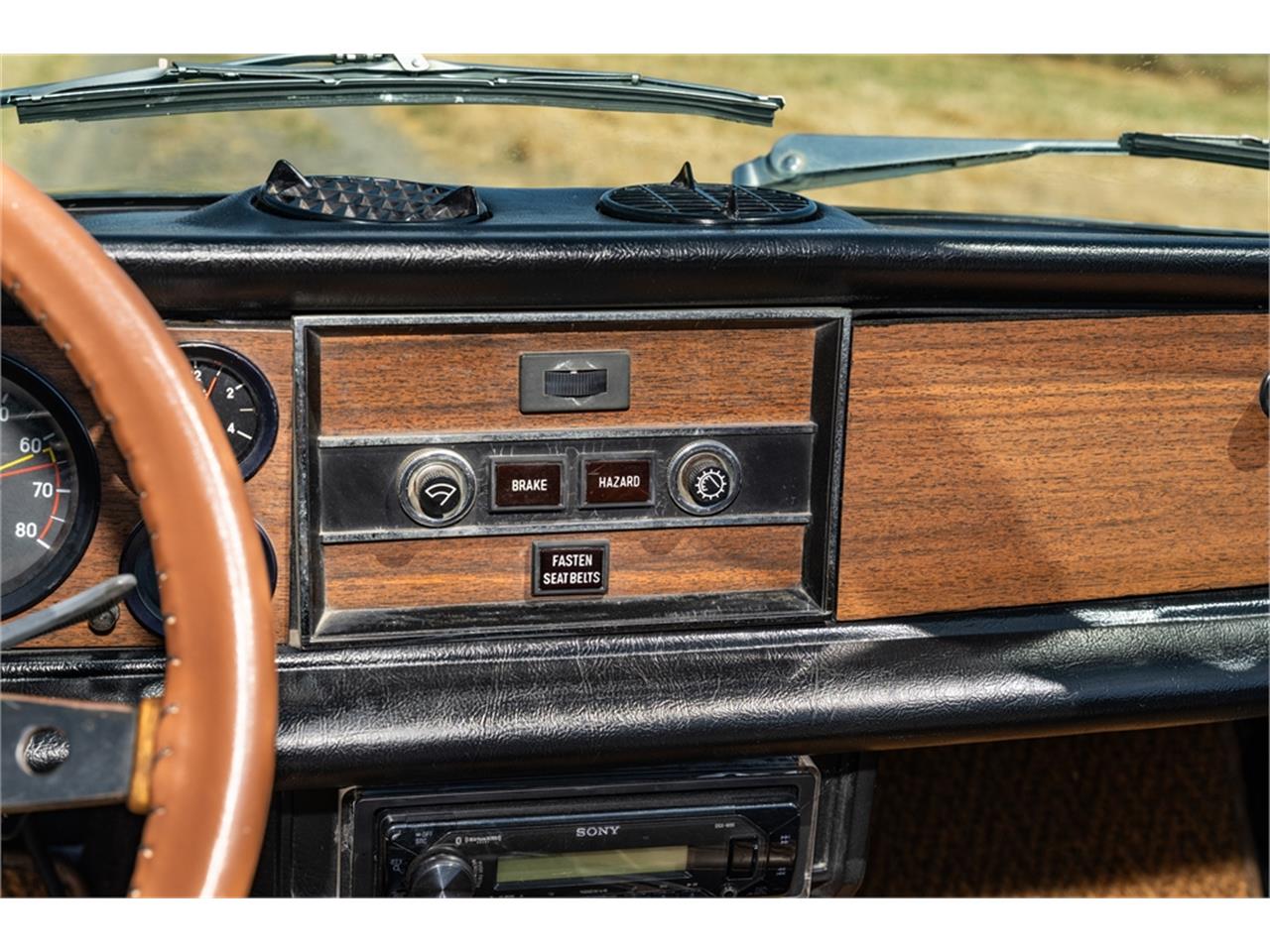 Fiat-124-1977-Green-Brown-18
