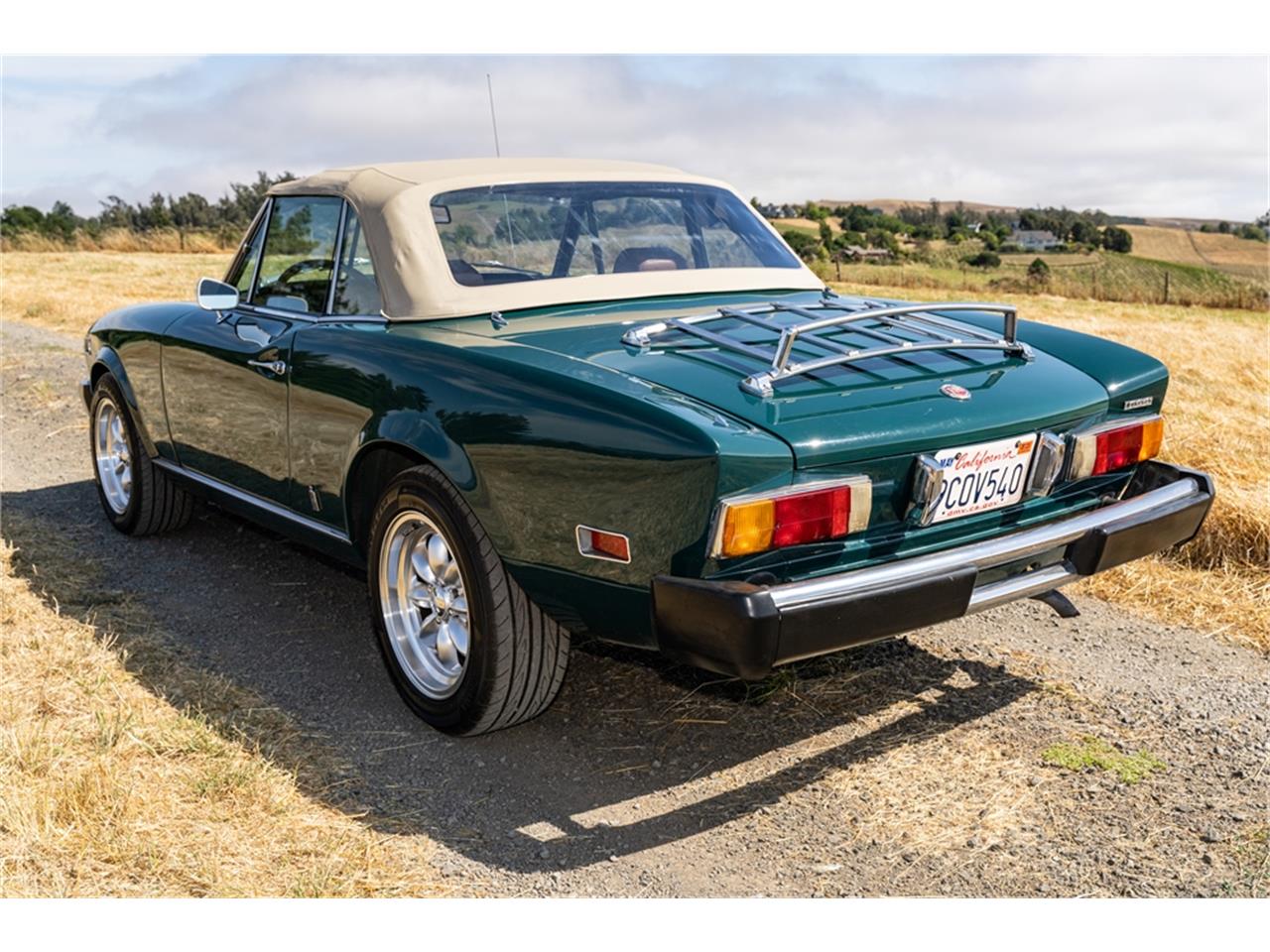 Fiat-124-1977-Green-Brown-47