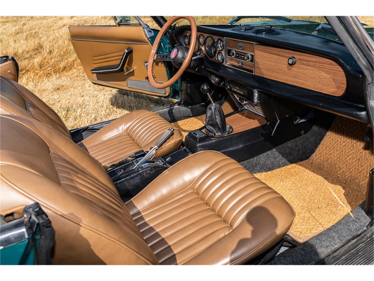 Fiat-124-1977-Green-Brown-60