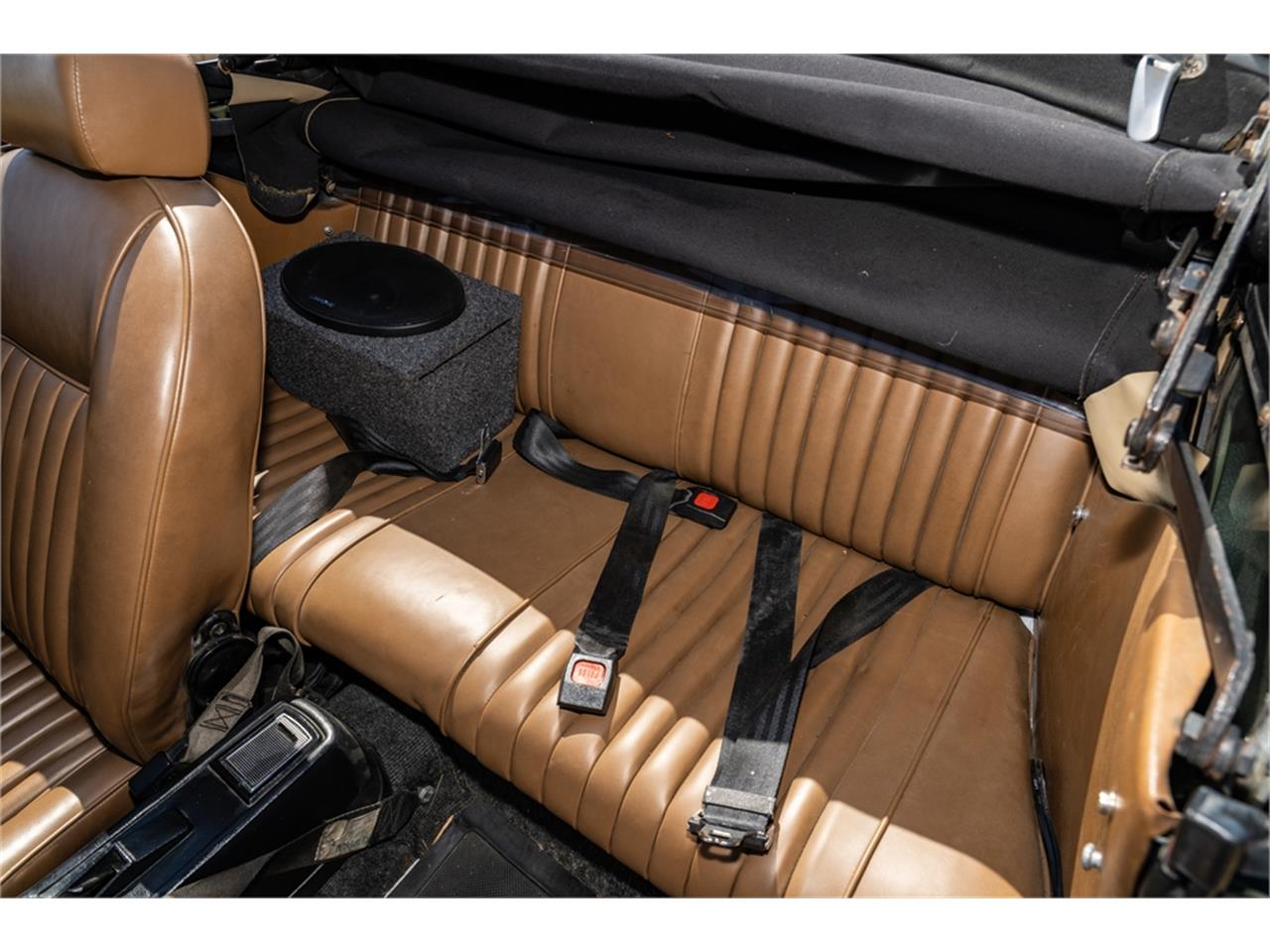 Fiat-124-1977-Green-Brown-63
