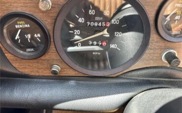 Fiat-124-1977-Green-Brown-72