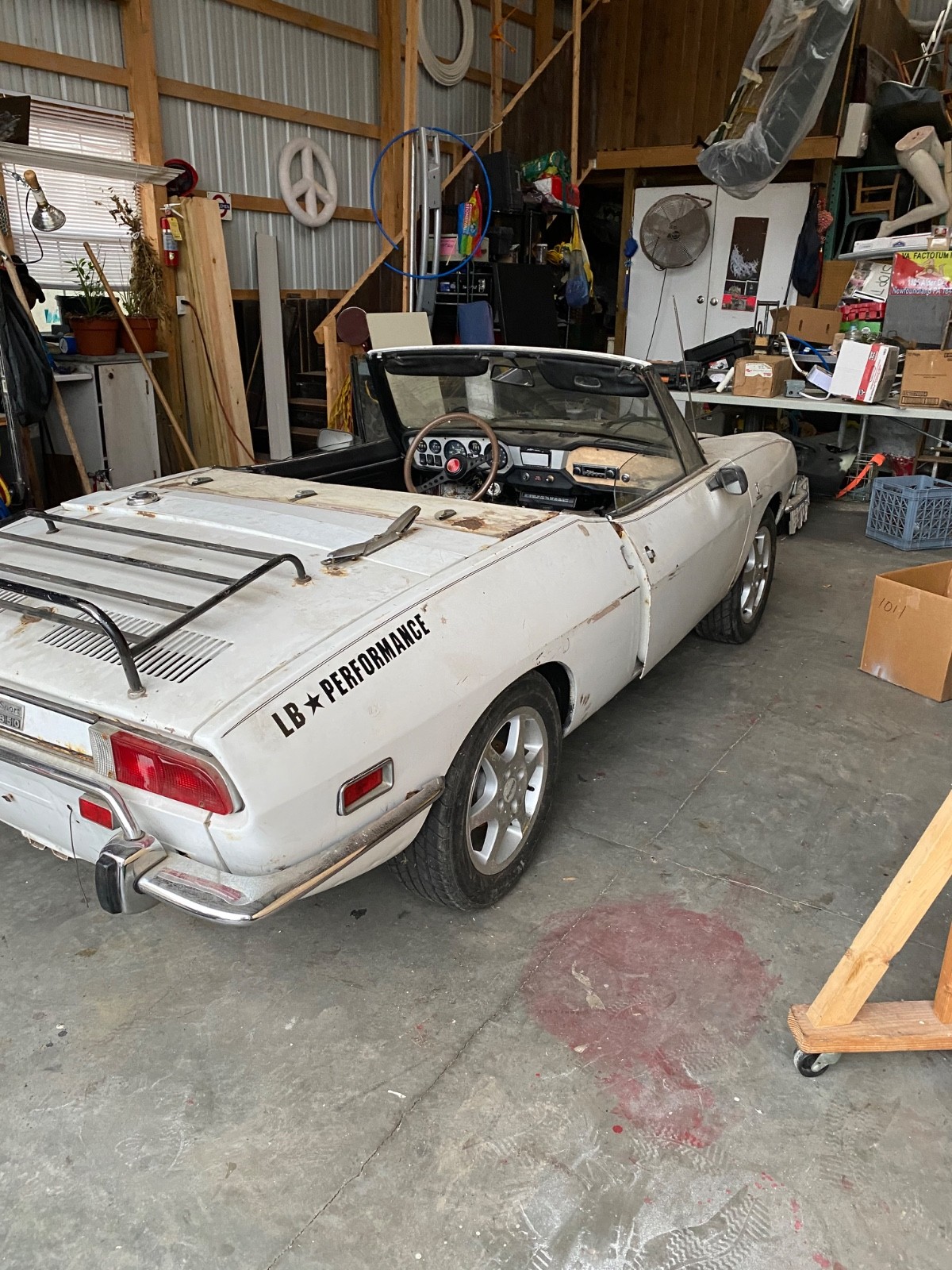 Fiat-124-Spider-1972-Convertible-1