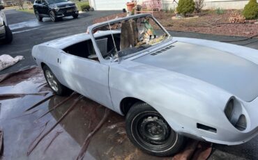 Fiat-124-Spider-1972-Convertible-9