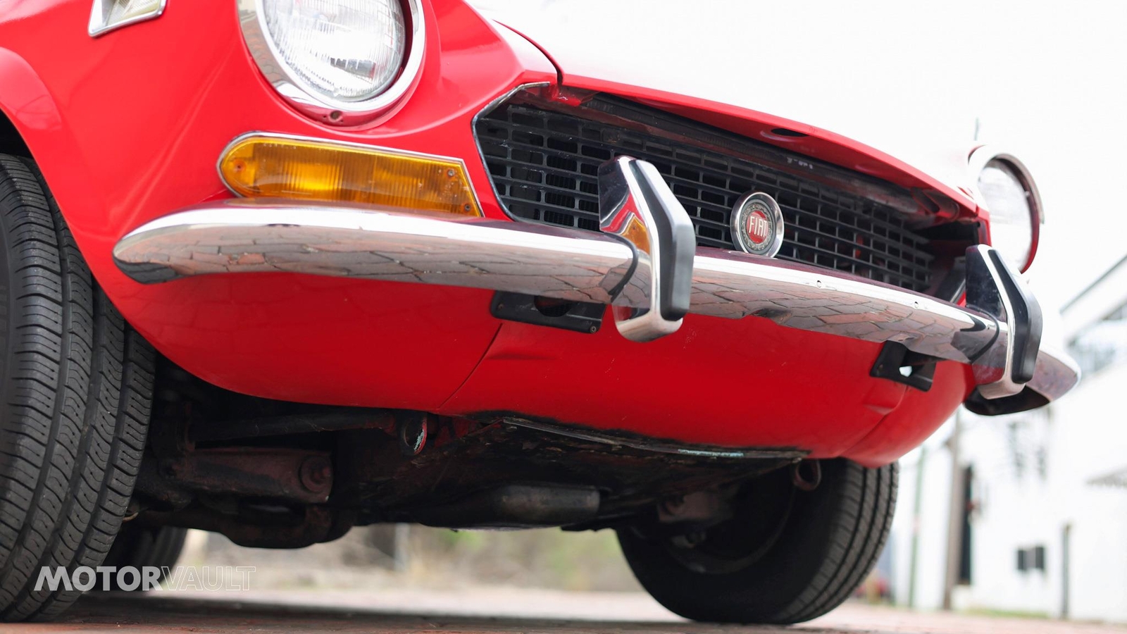 Fiat-124-Spider-1973-21