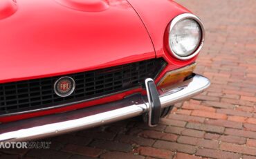 Fiat-124-Spider-1973-28
