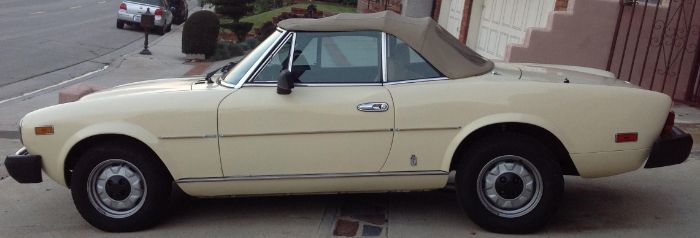 Fiat-124-spider-1979-Beige-Tan-2