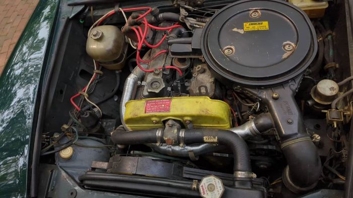 Fiat-2000-spider-1979-Green-15