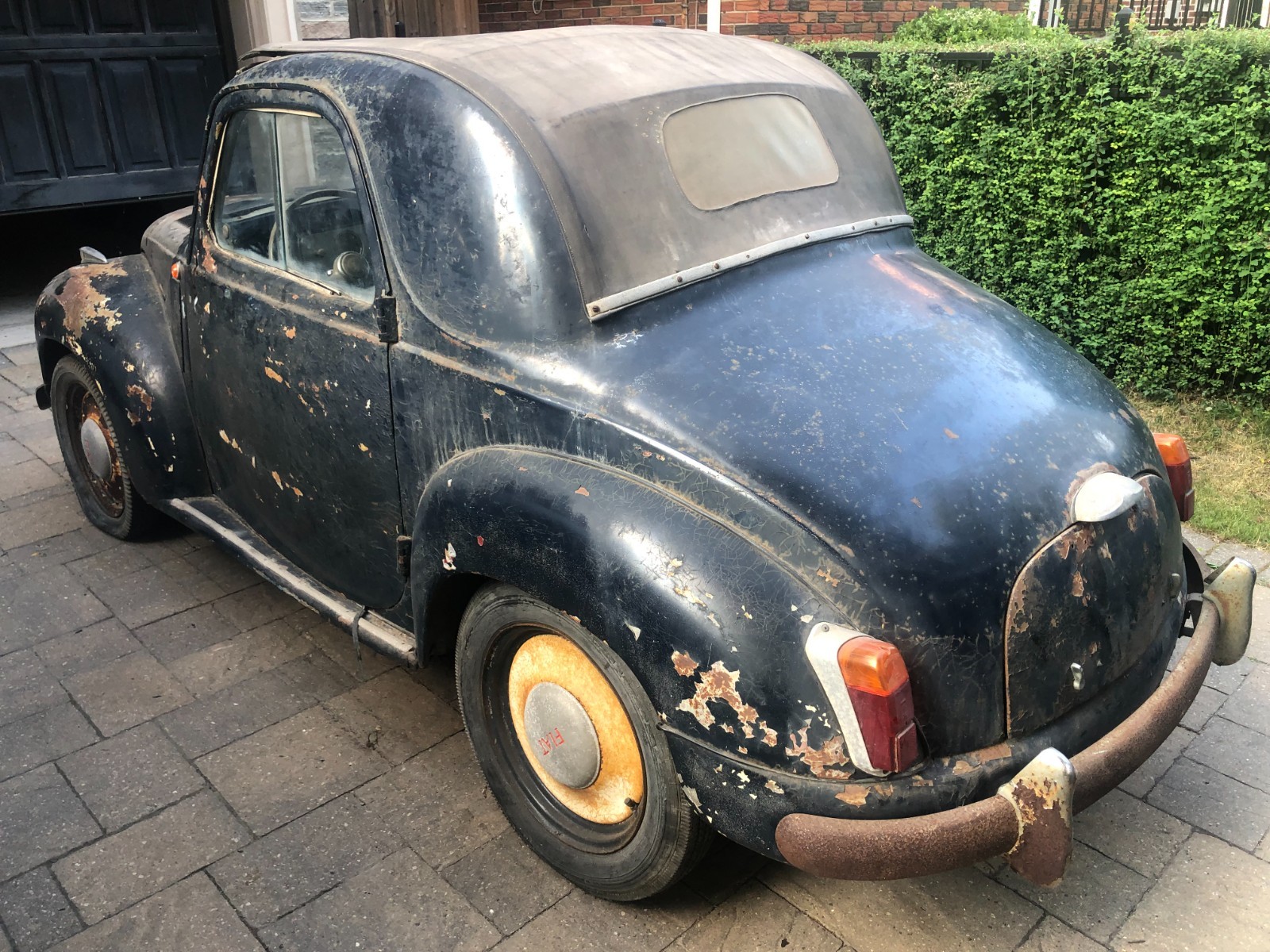 Fiat-500-1950-Convertible