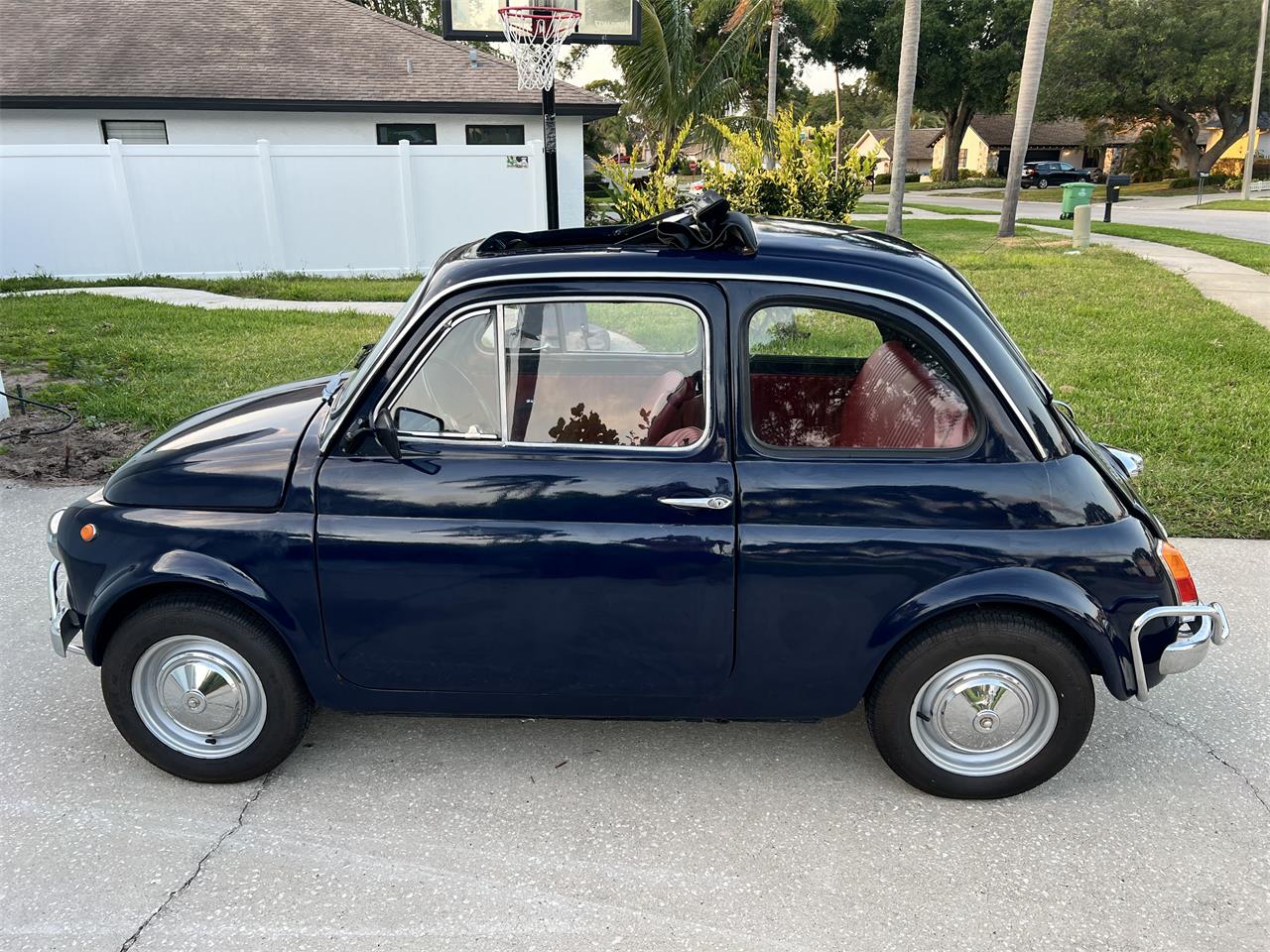 Fiat-500l-1972-Blue-Red-2