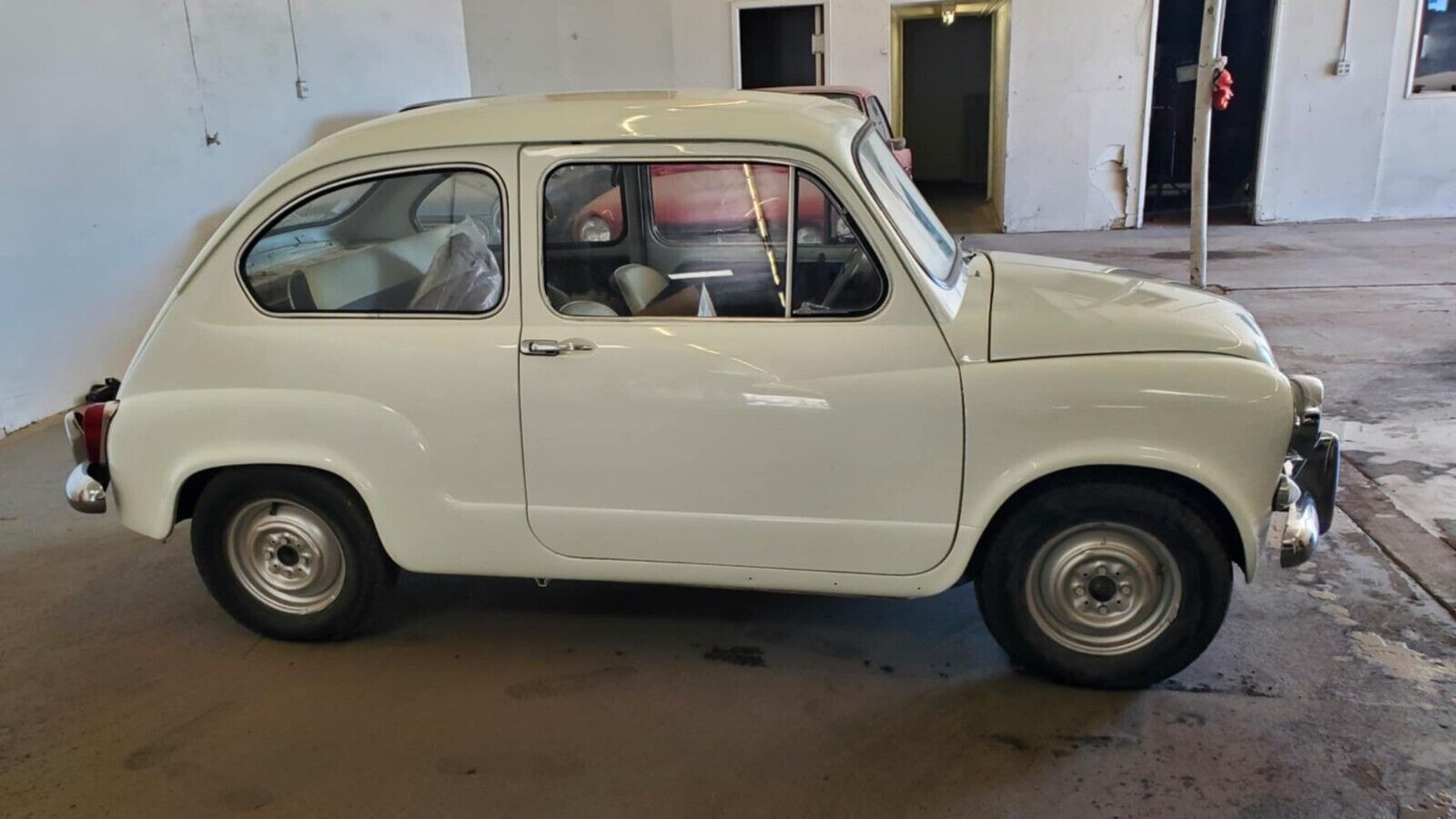 Fiat-600D-1967-Coupe-10
