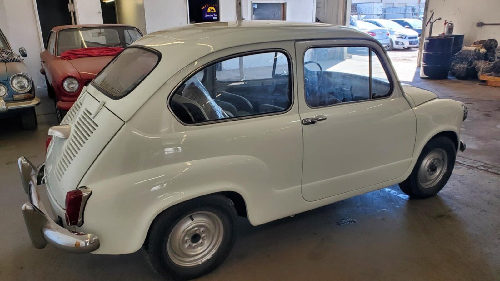 Fiat-600D-1967-Coupe-12