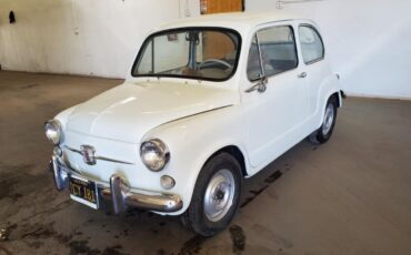 Fiat-600D-1967-Coupe-4