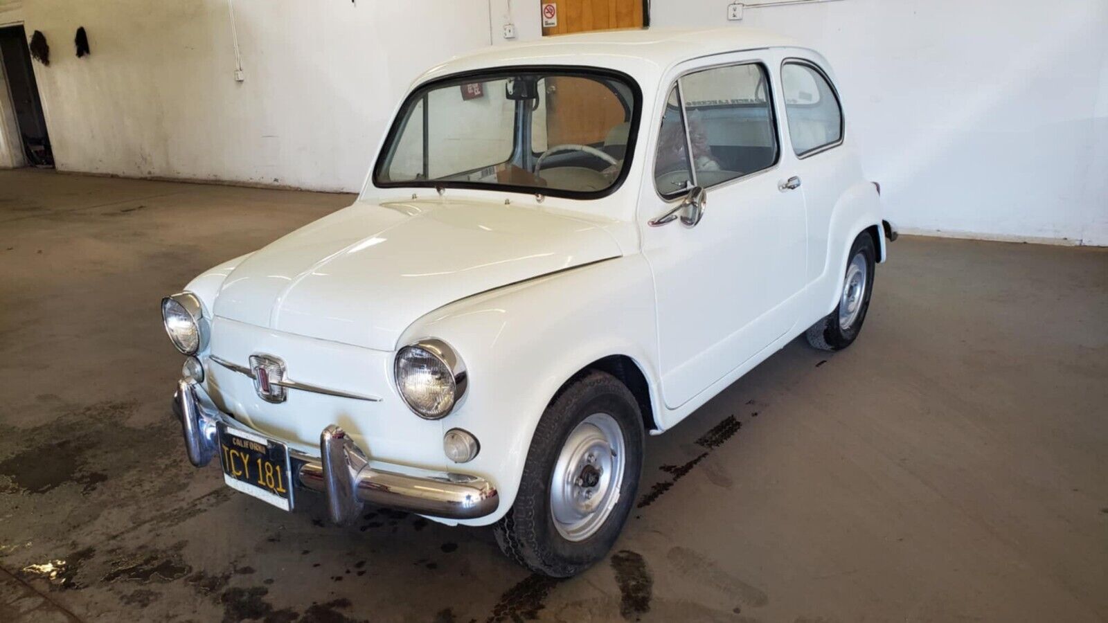 Fiat-600D-1967-Coupe-4