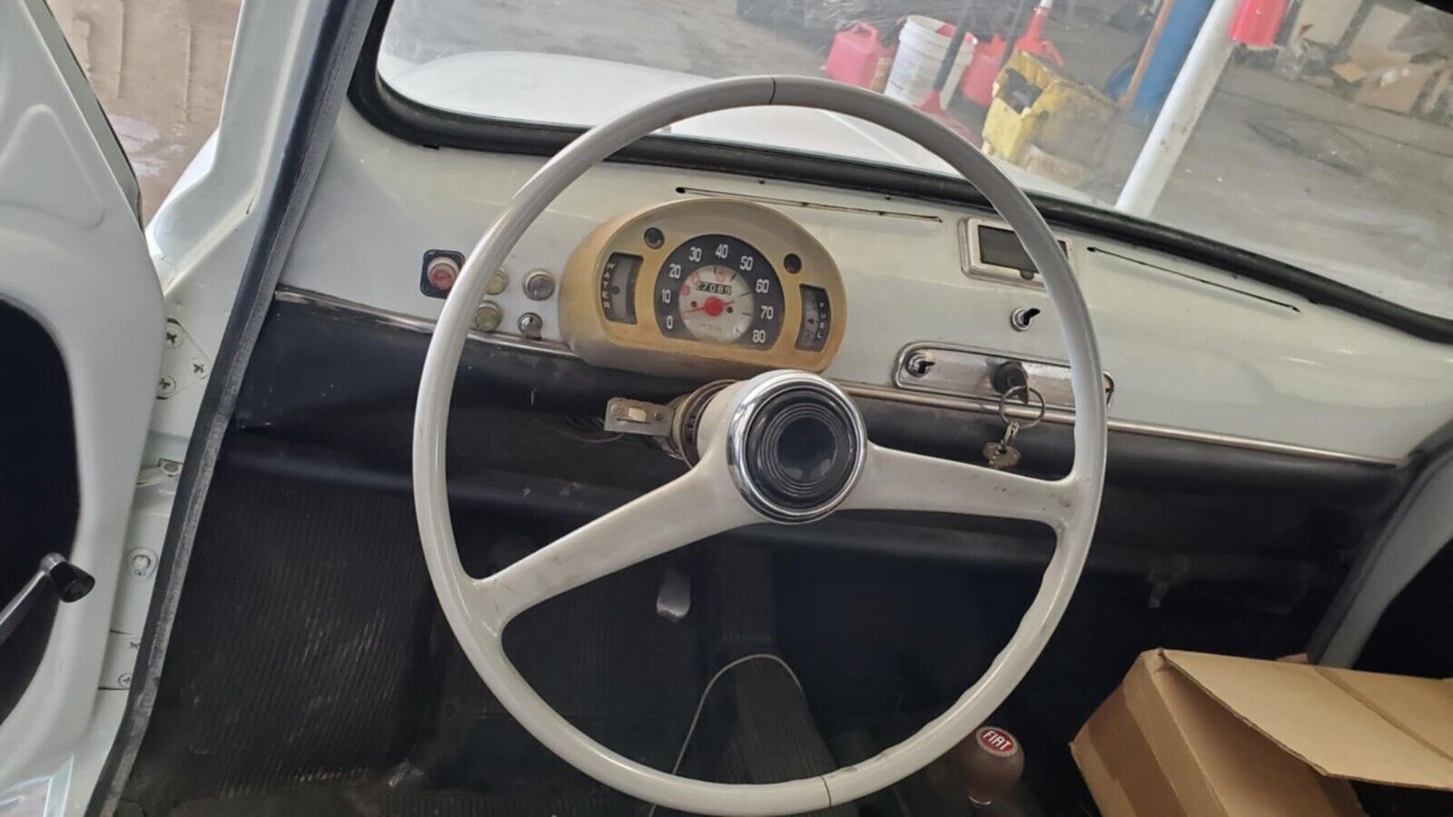 Fiat-600D-1967-Coupe-7