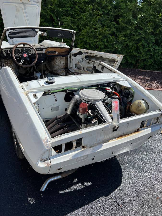 Fiat-850-spider-bertone-1972-white-1