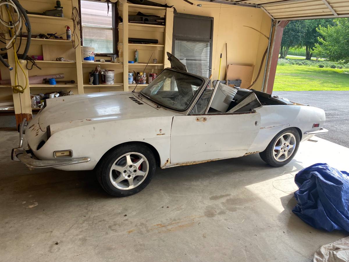 Fiat-850-spider-bertone-1972-white