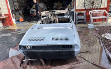 Fiat-850-spider-bertone-1972-white-5