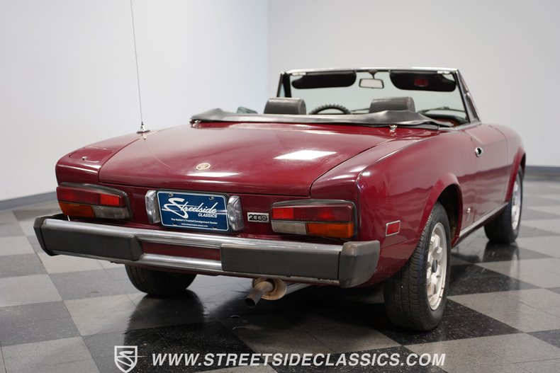 Fiat-Spider-1979-Burgundy-Burgundy-10