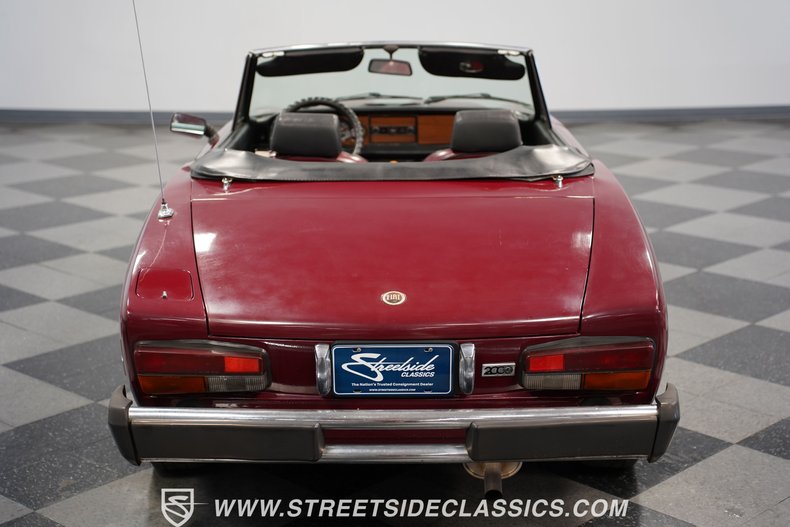 Fiat-Spider-1979-Burgundy-Burgundy-26