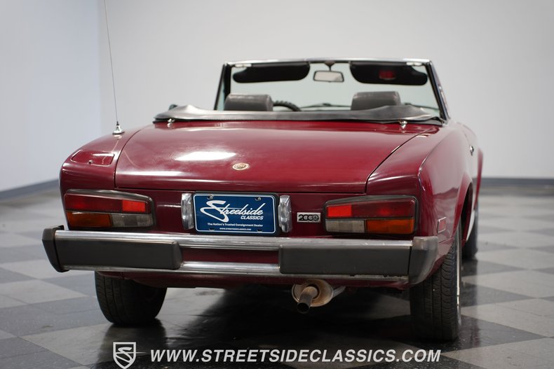 Fiat-Spider-1979-Burgundy-Burgundy-28