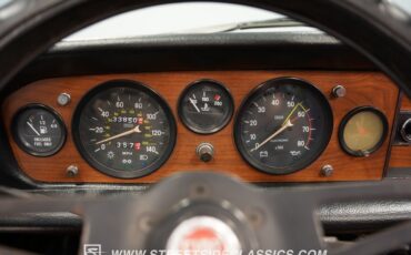 Fiat-Spider-1979-Burgundy-Burgundy-40