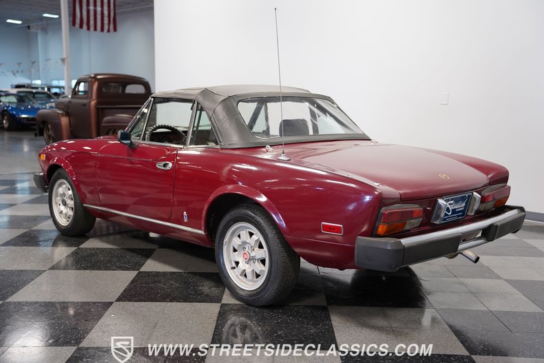 Fiat-Spider-1979-Burgundy-Burgundy-6