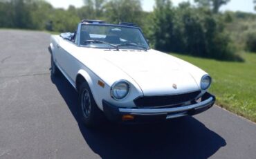 Fiat-Spider-1980-White-Blue-3