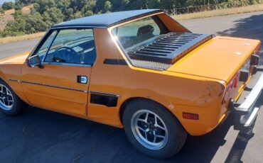 Fiat-X-19-1975-Convertible-1