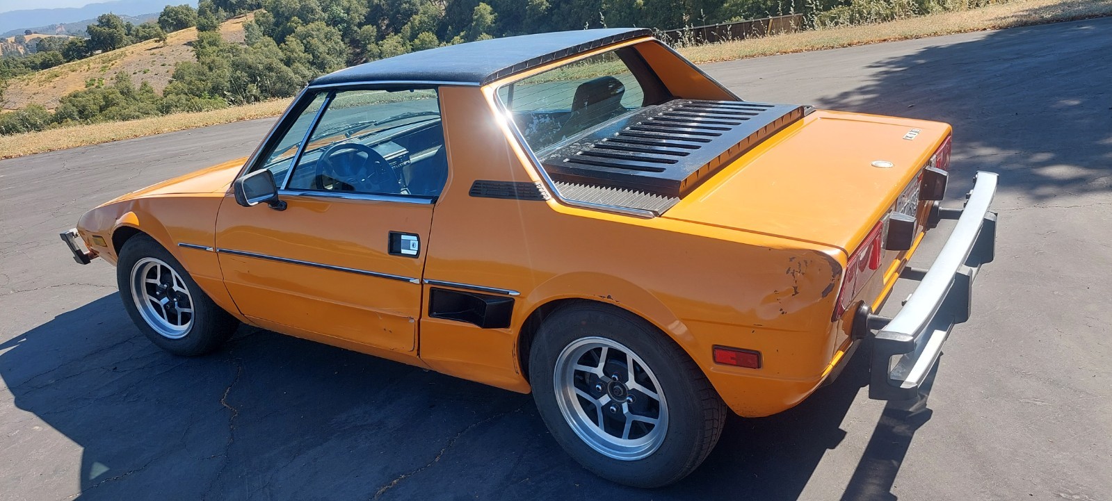 Fiat-X-19-1975-Convertible-1