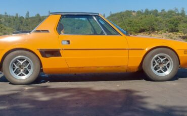Fiat-X-19-1975-Convertible-17