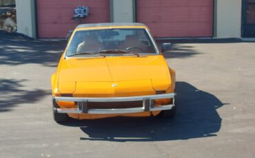 Fiat-X-19-1975-Convertible-18
