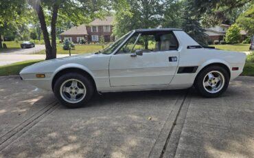 Fiat-x-19-bertone-1977-white-5
